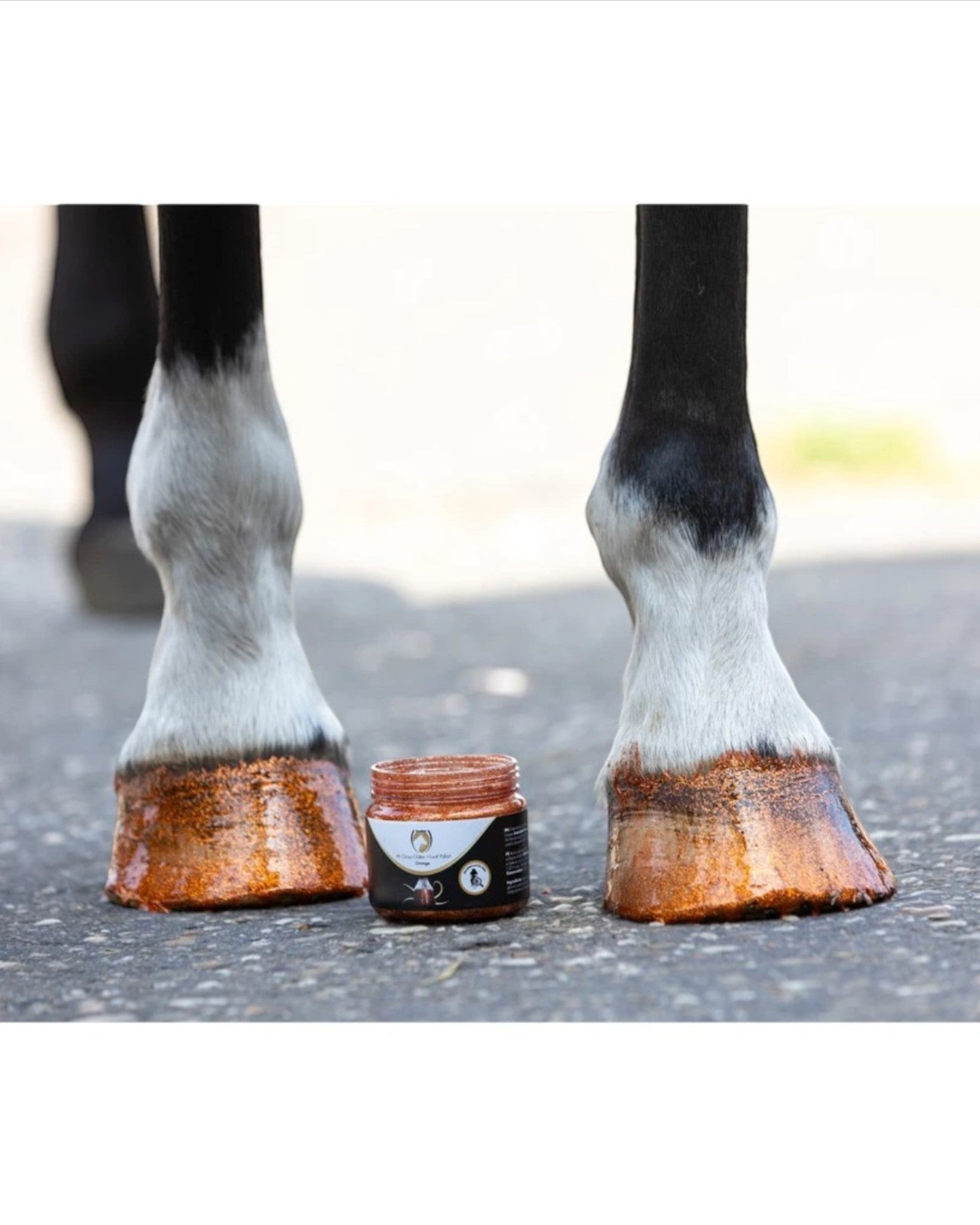 Excellent Horse Hi Gloss Glitter Hoof Polish Orange 150ml – Pomarańczowy lakier z brokatem do kopyt
